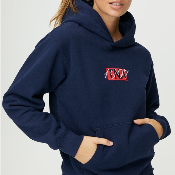 Aritzia TNA Perfect Hoodie - Picture 1 of 6